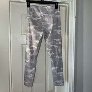 Athleta 7/8 Tight - Elation Camo
